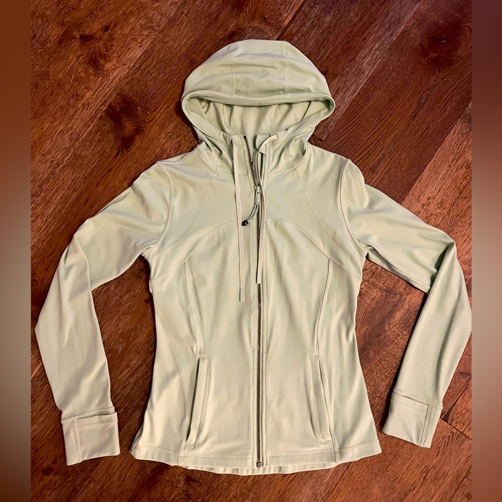 Light green Lululemon zip-up hoodie - size 6